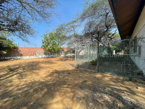 Imagen 7 de 11 de En Venta Excelente Casa Ubicada En Zarabon. Punto Fijo