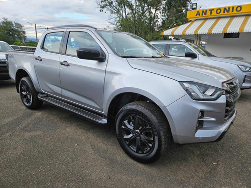 Isuzu D-max. 4x4. Full. 2024