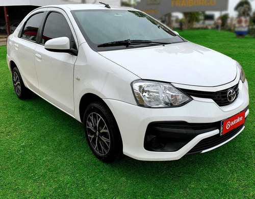 Toyota Etios Sd Xs 15 At