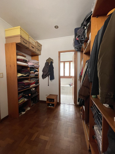 Casa En Venta En Vte. Lopez - 5 Amb.