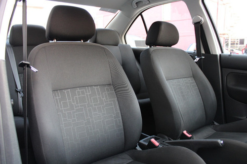 Imagen 12 de 14 de Jetta Clasico Aire Aut 2015 Tomamos Auto A Cuenta
