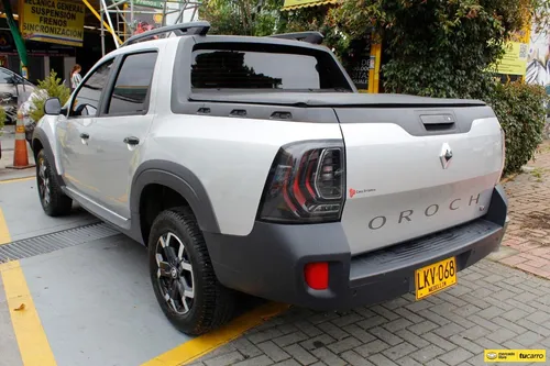 Renault Duster Oroch Intens 2023