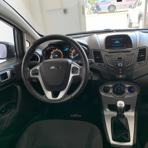 Ford Fiesta Kinetic Design 1.6 Se Plus 120cv 2014 1er Dueño
