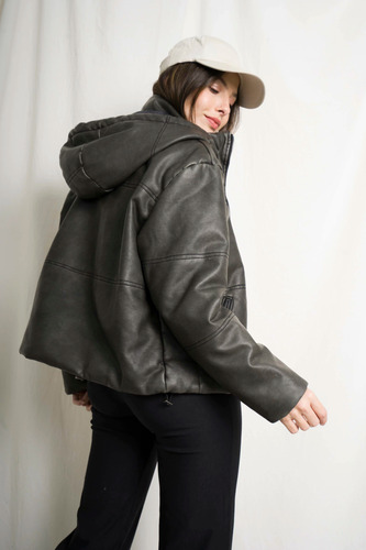Campera Puffer Mujer Benka Auxerre Cuerina Capucha Importada