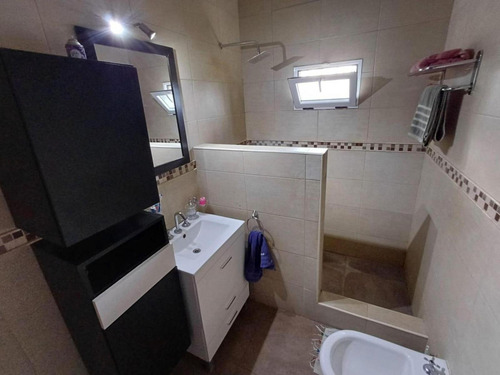 Casa En Venta - 2 Dormitorios 2 Baños - Santa Fe