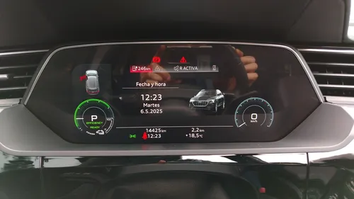 Audi E Trone Suv