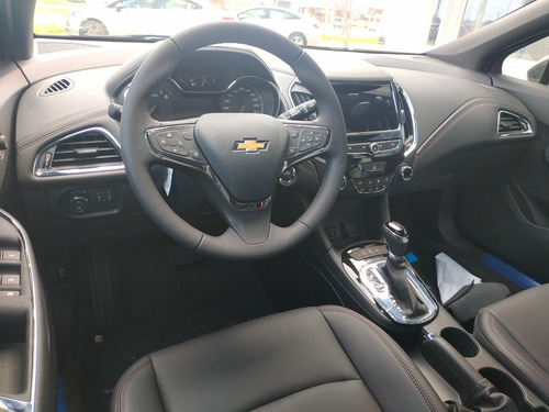 Chevrolet Cruze 5 1.4 Rs At 5 p
