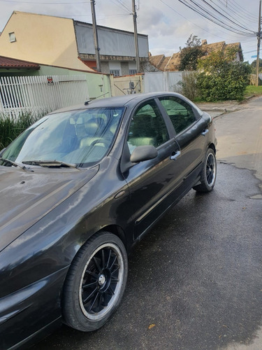 Imagem 1 de 7 de Fiat Brava