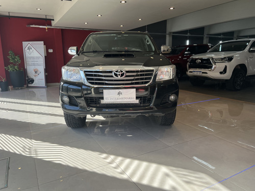 Toyota Hilux Pick-up 3.0 Cd Srv Cuero I 171cv 4x4 4at