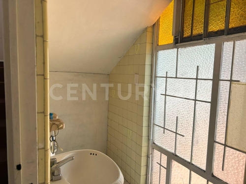 Casa En Renta, Colonia Quintas Marthas, Cuernavaca, Morelos.