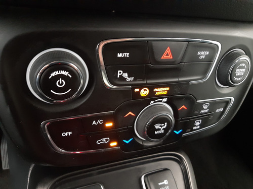 Imagem 6 de 14 de Jeep Compass 2.0 Longitude 4x2 (aut) (flex)