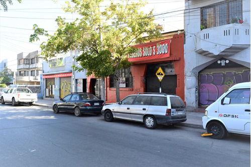 Casa Comercial, Santos Dumont, Av. Recoleta (29871)