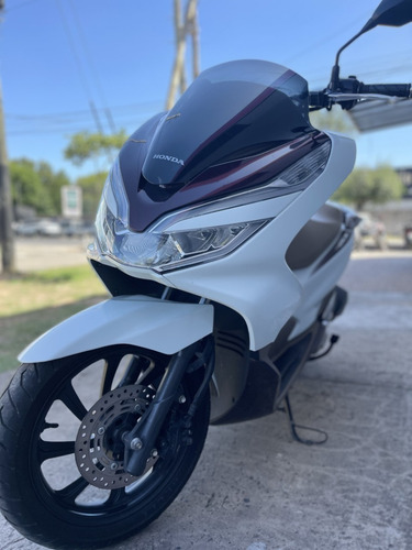 Imagen 16 de 17 de Honda Pcx 150 Mod 2020 Igual 0km Scooter Sport Motors