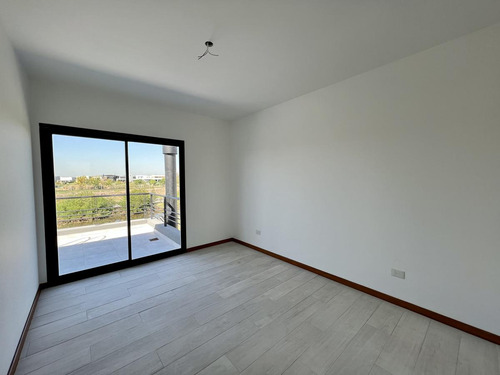 Venta, Casa, El Canton, Barrio Golf, Lote Al 100, 5 Ambientes