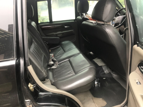 Imagen 4 de 7 de Ssangyong Musso 602 Td 2005