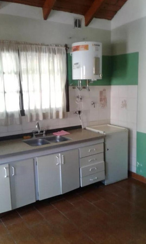 Quinta Venta 8 Dormitorios, 3 Baños Y Piscina-lote 20 X 30 Mts - Arturo Segui