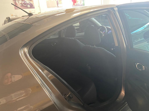 Nissan Versa Automatica Motor 1600
