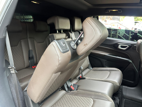 Jeep Commander 1.3 T270 TURBO FLEX OVERLAND AT6