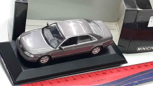 Minichamps 1/43 Audi A8 Limousine 1994