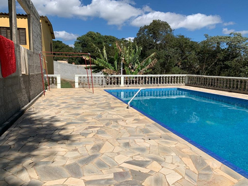 Imagem 2 de 14 de 3.500 M², 02 Dormitórios, Portão Eletrônico E Poço !!