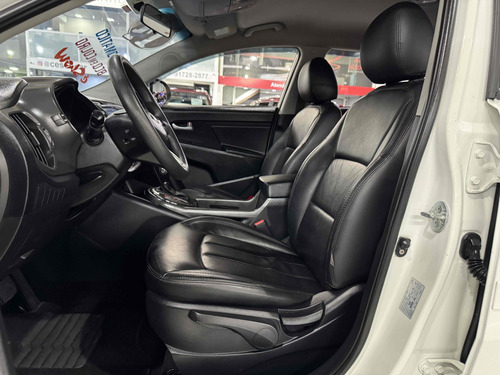 Kia Sportage 2.0 LX 4X2 16V FLEX 4P AUTOMÁTICO