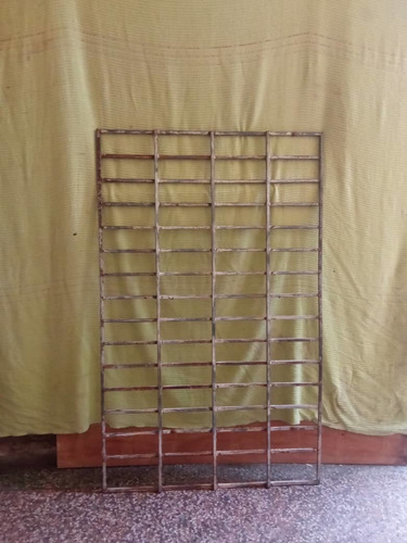 Reja Protectora Cabilla Cuadrada 1/2 1,38 X 0,86 M (Usado)