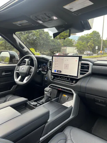Toyota Sequoia 3.5 V6 Platinum