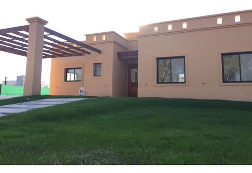 Imagen 3 de 30 de Casa A Estrenar En Barrio Privado Monet
