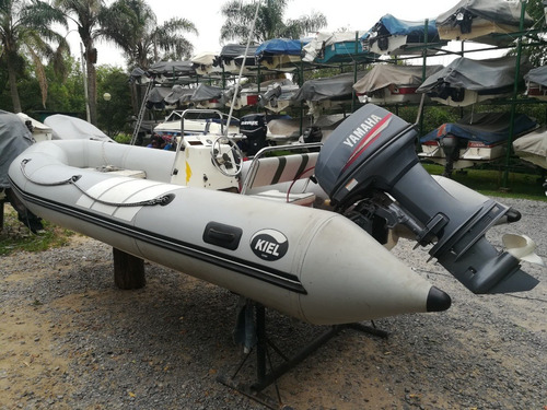 Imagen 2 de 7 de Semirrigido Kiel 460 Yamaha 40 Hp