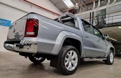 Imagen 6 de 25 de Volkswagen Amarok V6 Highline 258 Cv My22 0km Dcolores