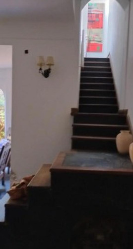 Casa En Venta - 3 Dormitorios 2 Baños - Azul