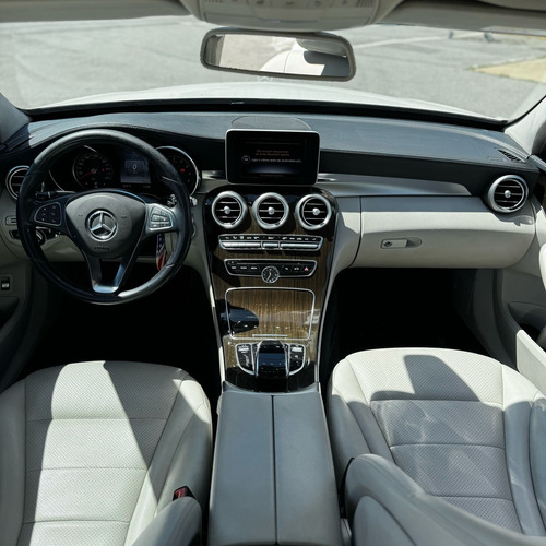 Mercedes-Benz Classe C 1.6 Turbo 4p