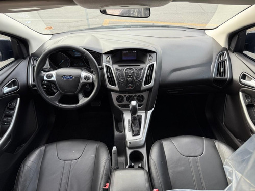 Ford Focus 1.6 SE 16V FLEX 4P POWERSHIFT