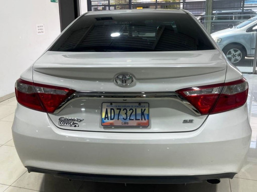 Imagen 5 de 12 de Toyota Camry Se 2017 Automático