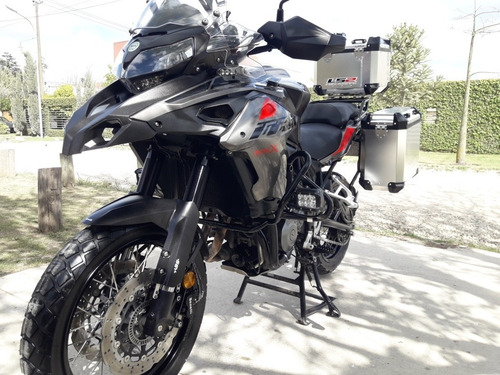Imagen 6 de 13 de Benelli Trk 502x