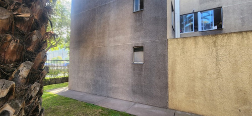Departamento En Venta De 3 Dorm Estac Patio En Santiago