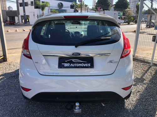 Imagem 4 de 12 de Ford Fiesta 1.6 Titanium Hatch 16v Flex 4p Powershift