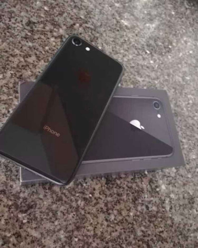 iPhone 8 64 Gb