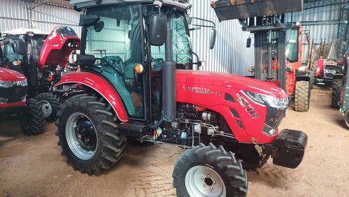 Lansu 4070 4x4 Cabinado