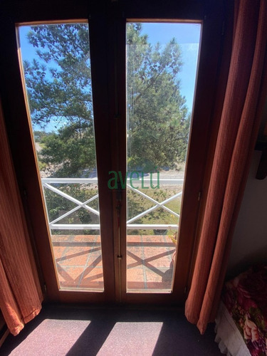 Hermosa Casa En Venta, Muy Buen Estado !!!! Consulte !!!!- Ref: 1347