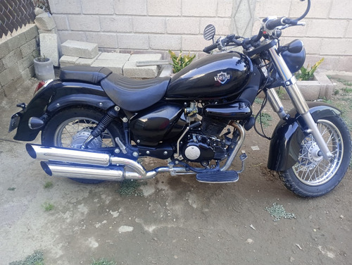 Moto Italika Chopper 250