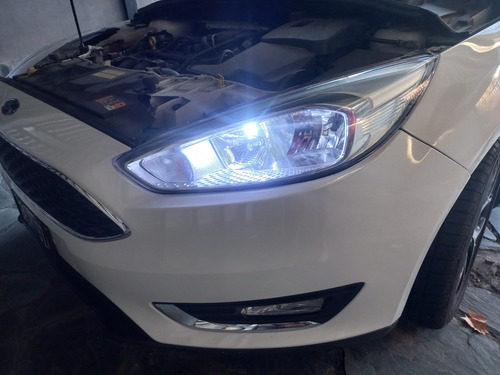 Ford Focus III 2.0 Se Plus Mt