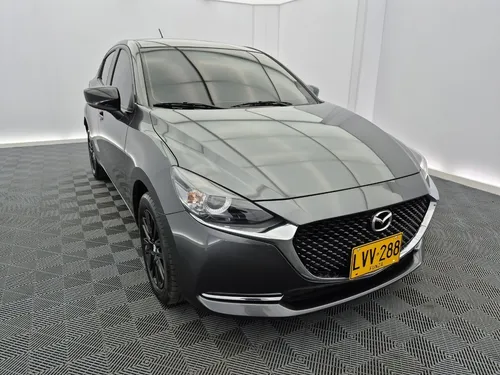 Mazda Touring edición carbón edition 1.5