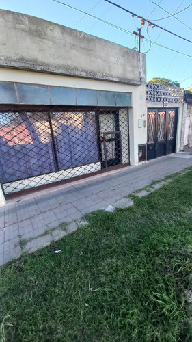 Casa En Venta En La Plata.