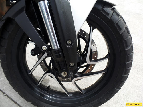 Imagen 22 de 25 de Bajaj Dominar Vg Pro