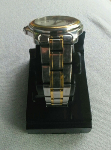 Imagen 5 de 6 de Reloj Swiss Army Victorinox En Acero Y Oro Unisex Original