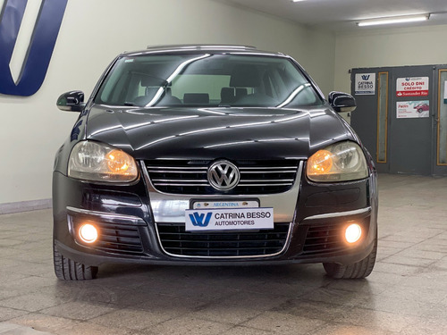 Volkswagen Vento 2.5 Advance 170cv