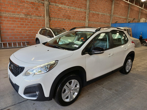 Robayna| Peugeot 2008 Allure Manual 1.6 2021 0km |robayna