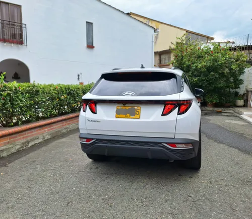 Hyundai Tucson 2.0 Advance 4X2 At