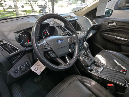 Ford Escape TITANIUM 2.0